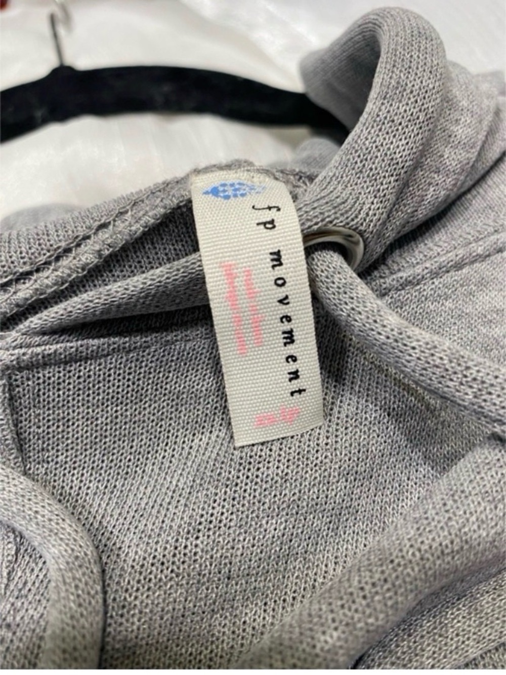 FREE PEOPLE Movement Grey Hooded Cut Out Racerback Sweatshirt Size Small - Picture 8 of 9